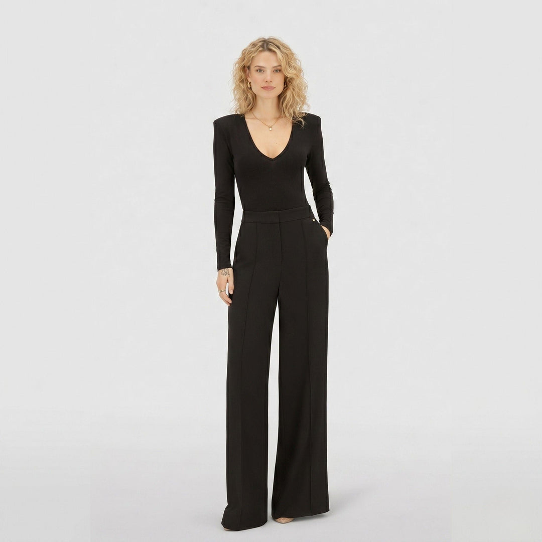 Arielle | Women’s Structured Shoulder V-Neck Top