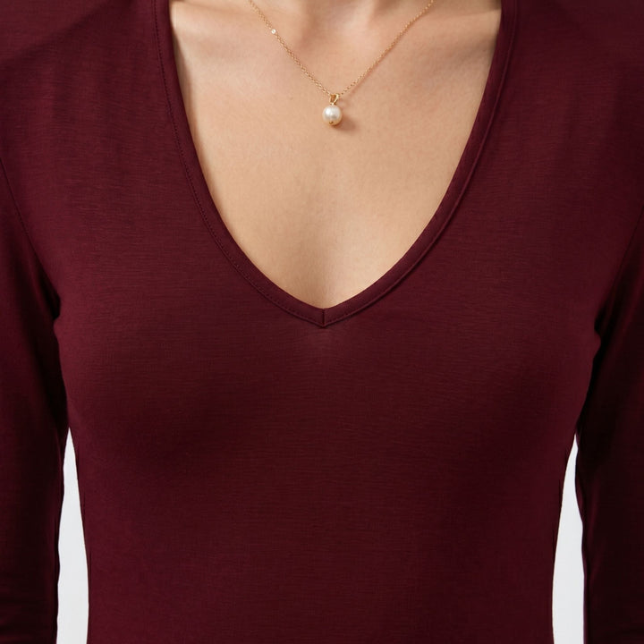 Arielle | Women’s Structured Shoulder V-Neck Top
