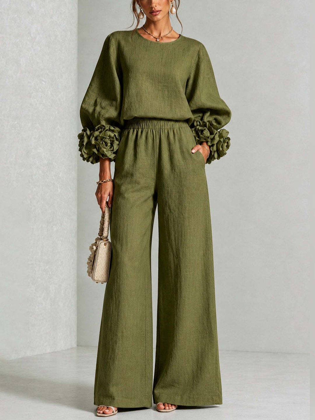 Floravessae | Women's Elegant Floral Cuff Two-Piece Set