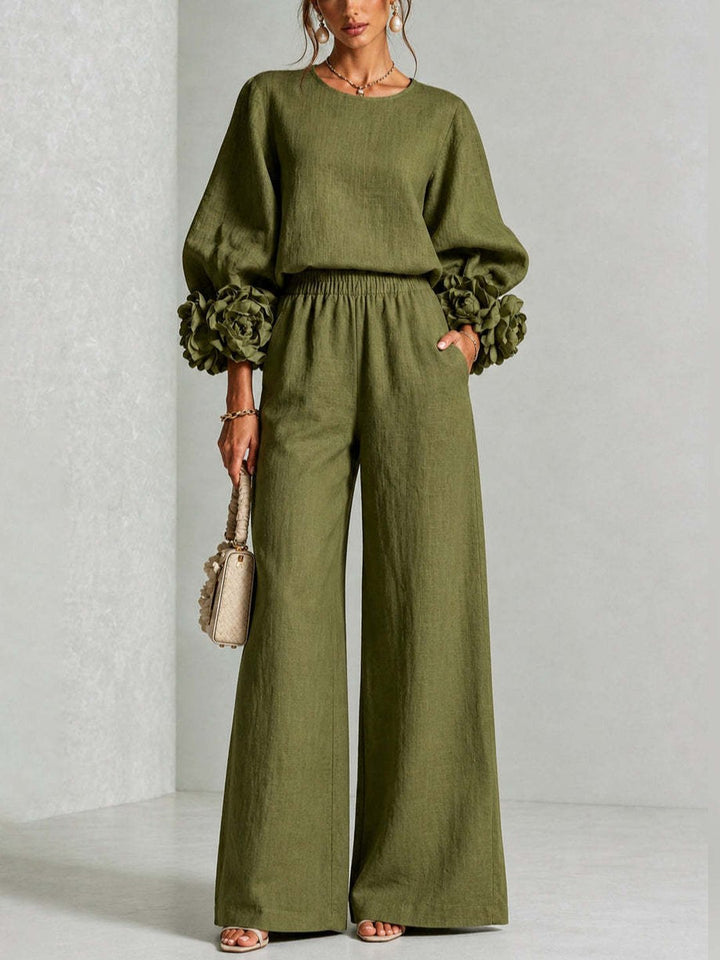 Floravessae | Women's Elegant Floral Cuff Two-Piece Set