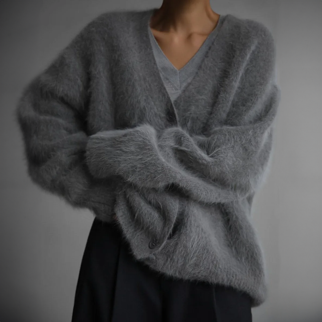 Casmielle | Women's Luxury Oversized Cashmere Cardigan 1