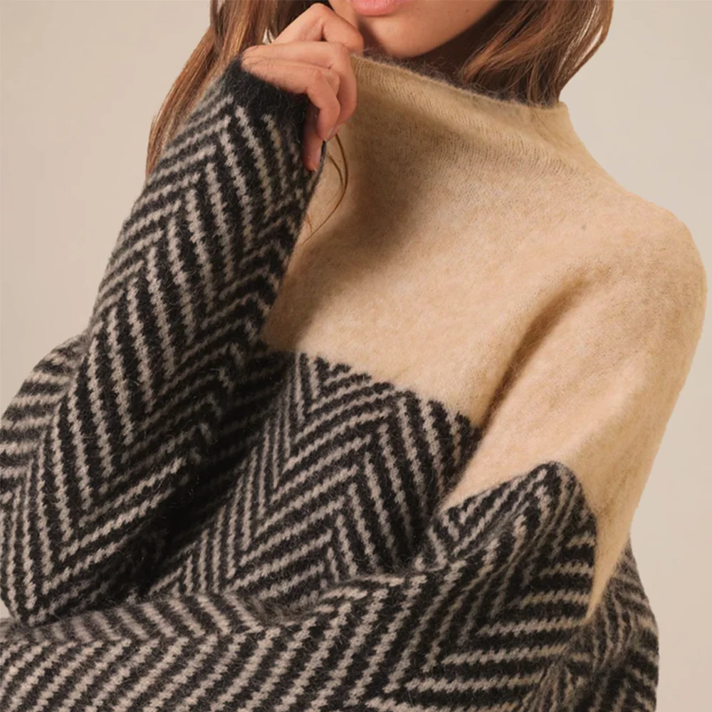 Elsmira | Women's Luxury Cashmere Turtleneck Sweater 5