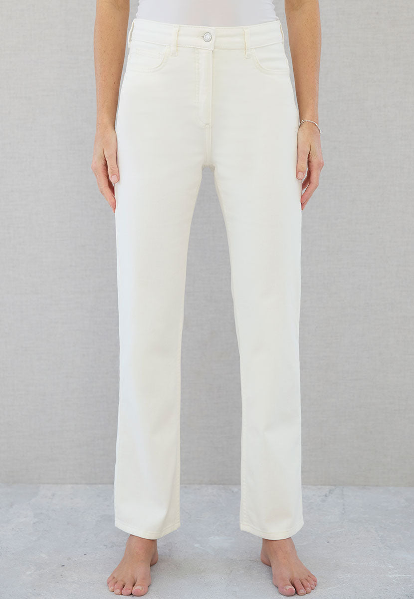 Soline | Women’s Straight-Leg Stretch Jeans with Five Pockets 3