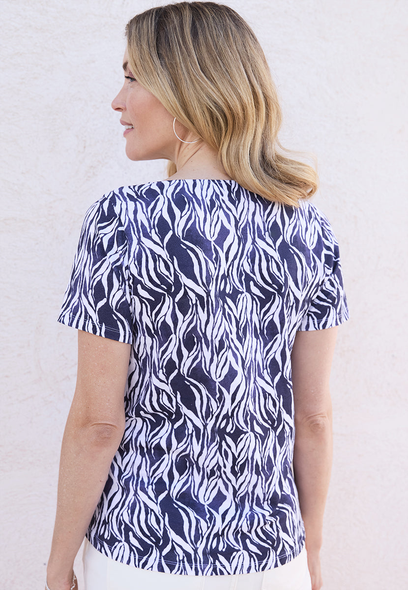 Elodie | Women’s Pure Cotton Slub V-Neck T-Shirt 3
