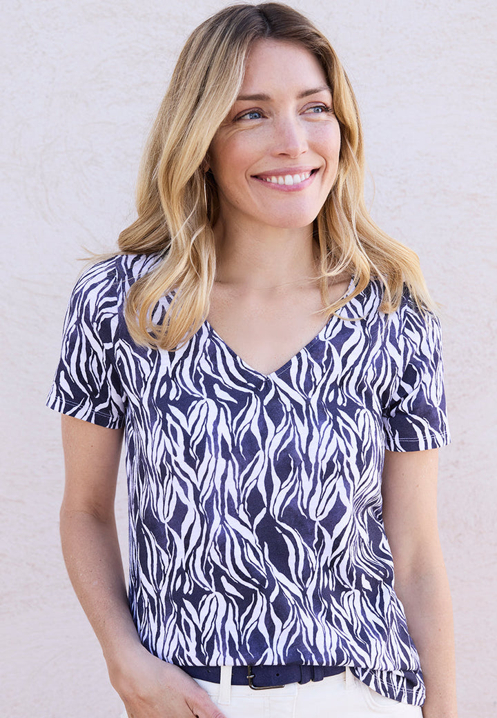Elodie | Women’s Pure Cotton Slub V-Neck T-Shirt 1