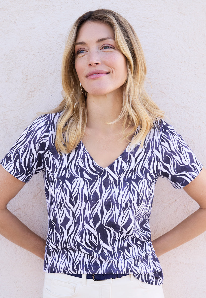 Elodie | Women’s Pure Cotton Slub V-Neck T-Shirt 4