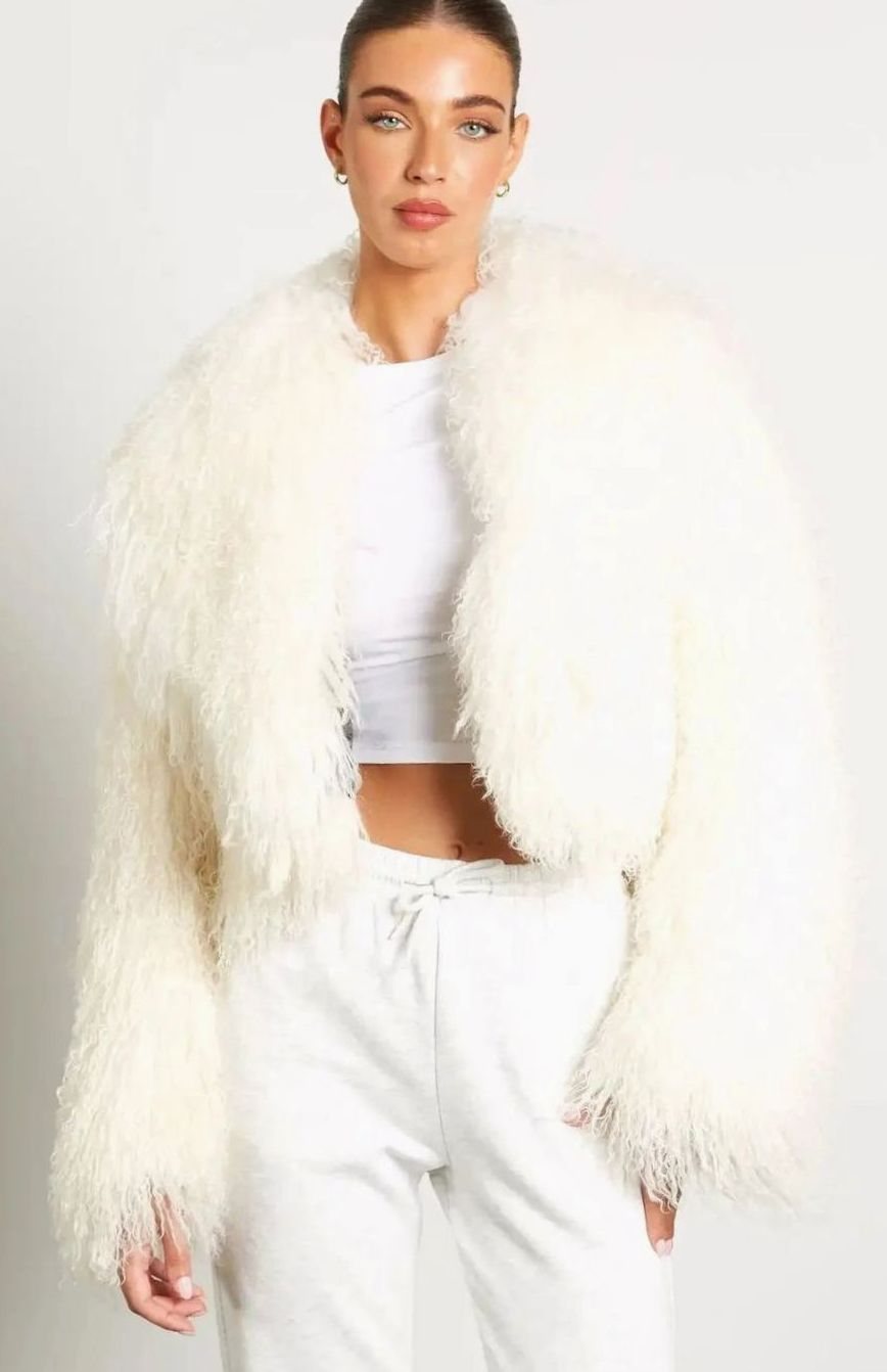 Teddelisse | Women's Cropped Teddy Faux Fur Jacket – Plush Long-Sleeve Winter Outerwear 10